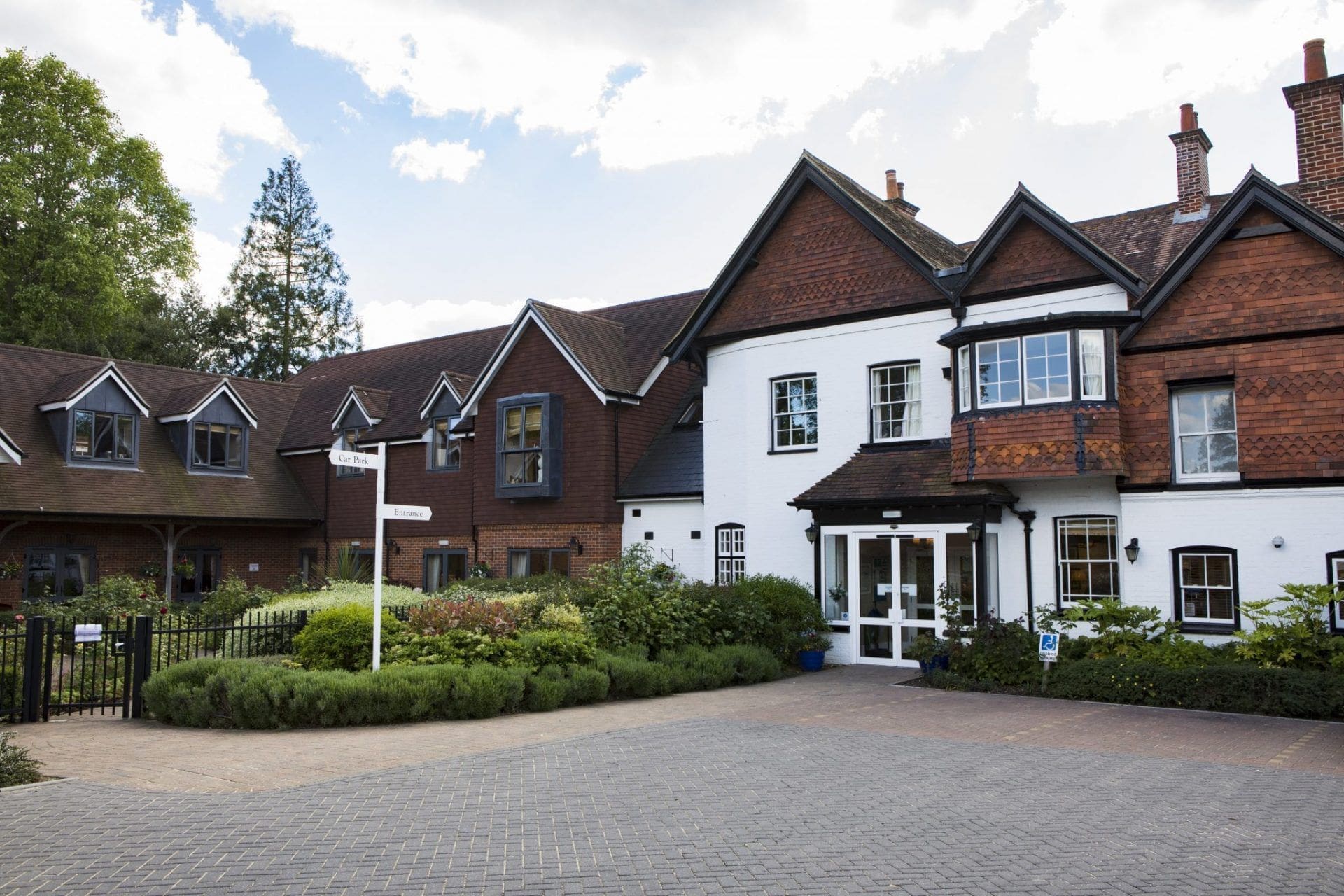 Care Home in Lyndhurst, New Forest Luxury Care at Hartwood House