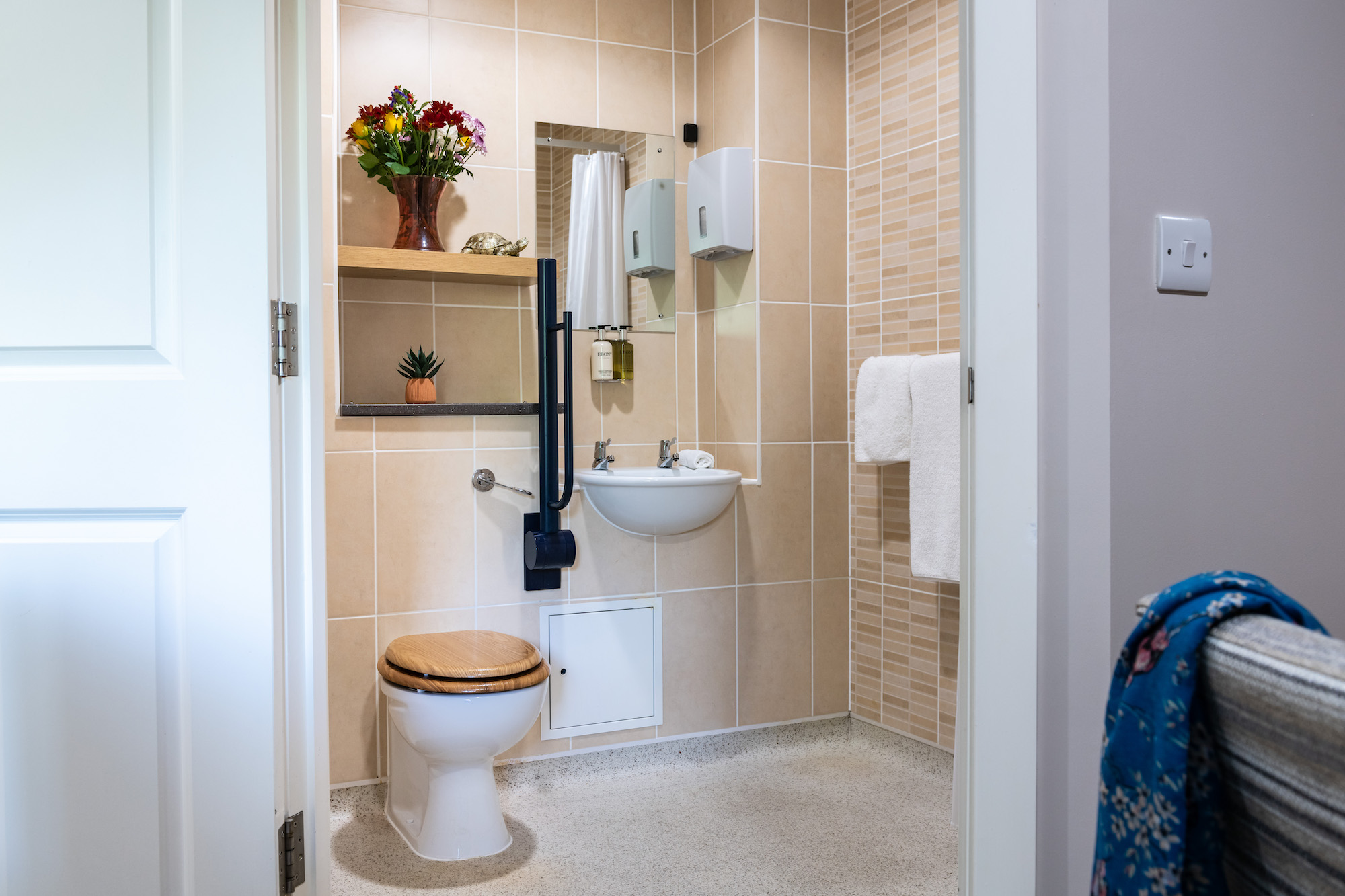 Bedrooms - Hartwood House Care Home