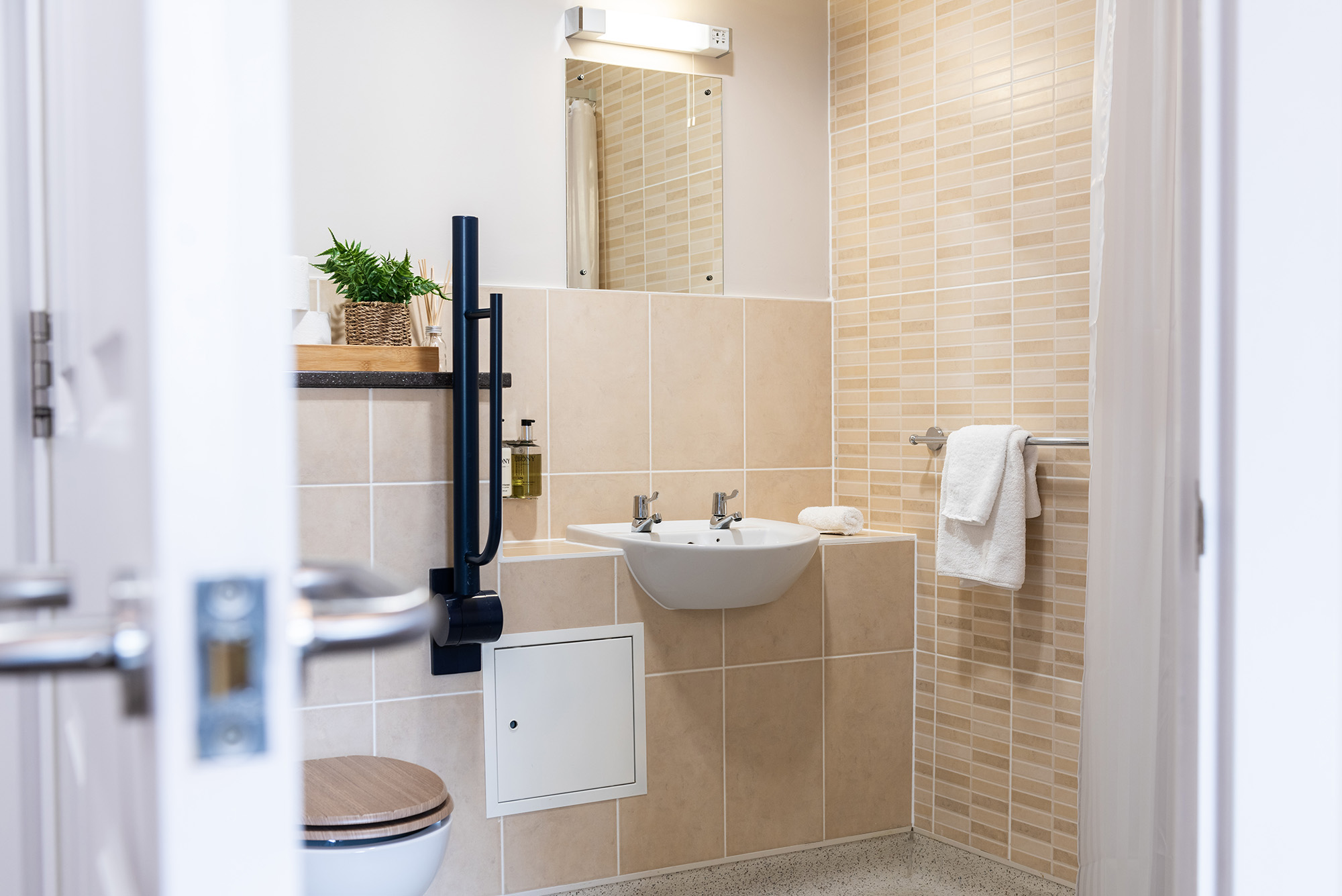Bedrooms - Netley Court Care Home