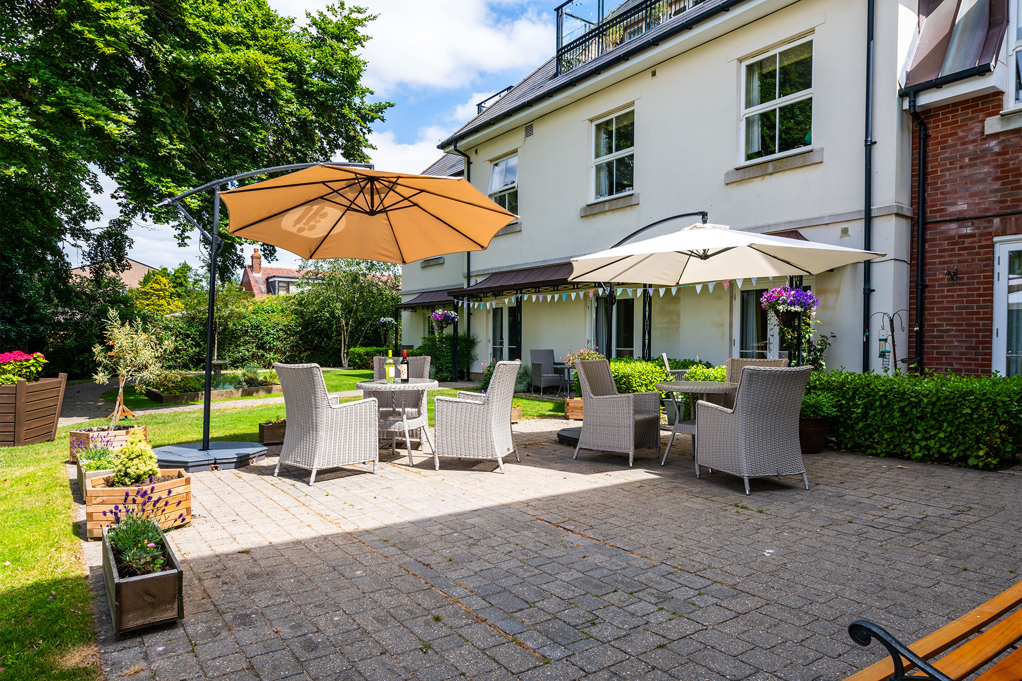 Gardens - Netley Court Care Home