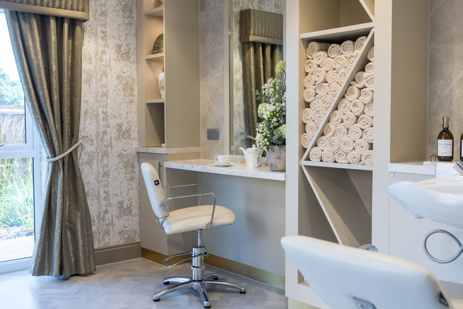 Beauty Salon - Oakley Grange Care Home