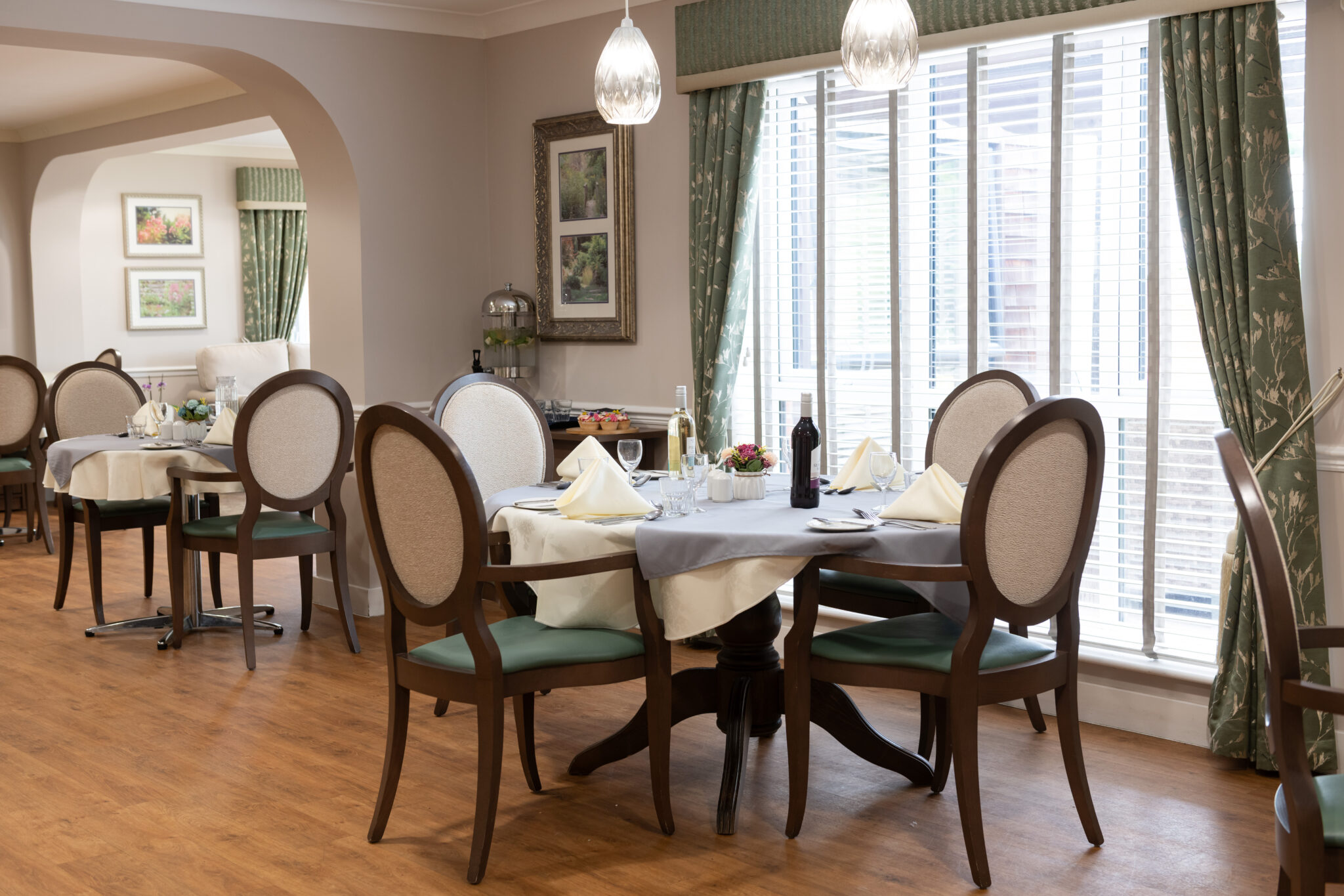 Restaurant at Abbotswood Court care home in Romsey