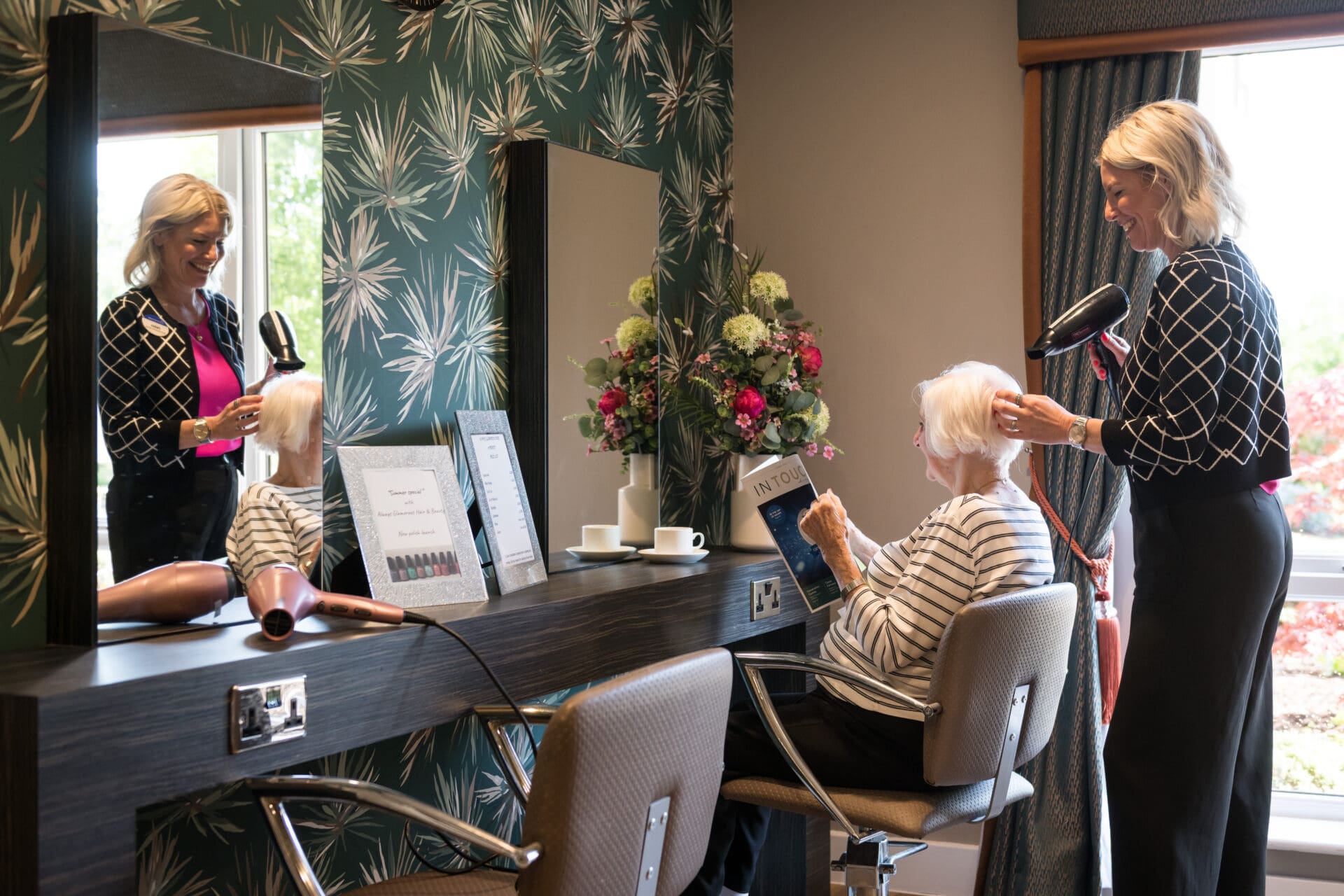 Wellington Vale in Waterlooville care home hair beauty salon